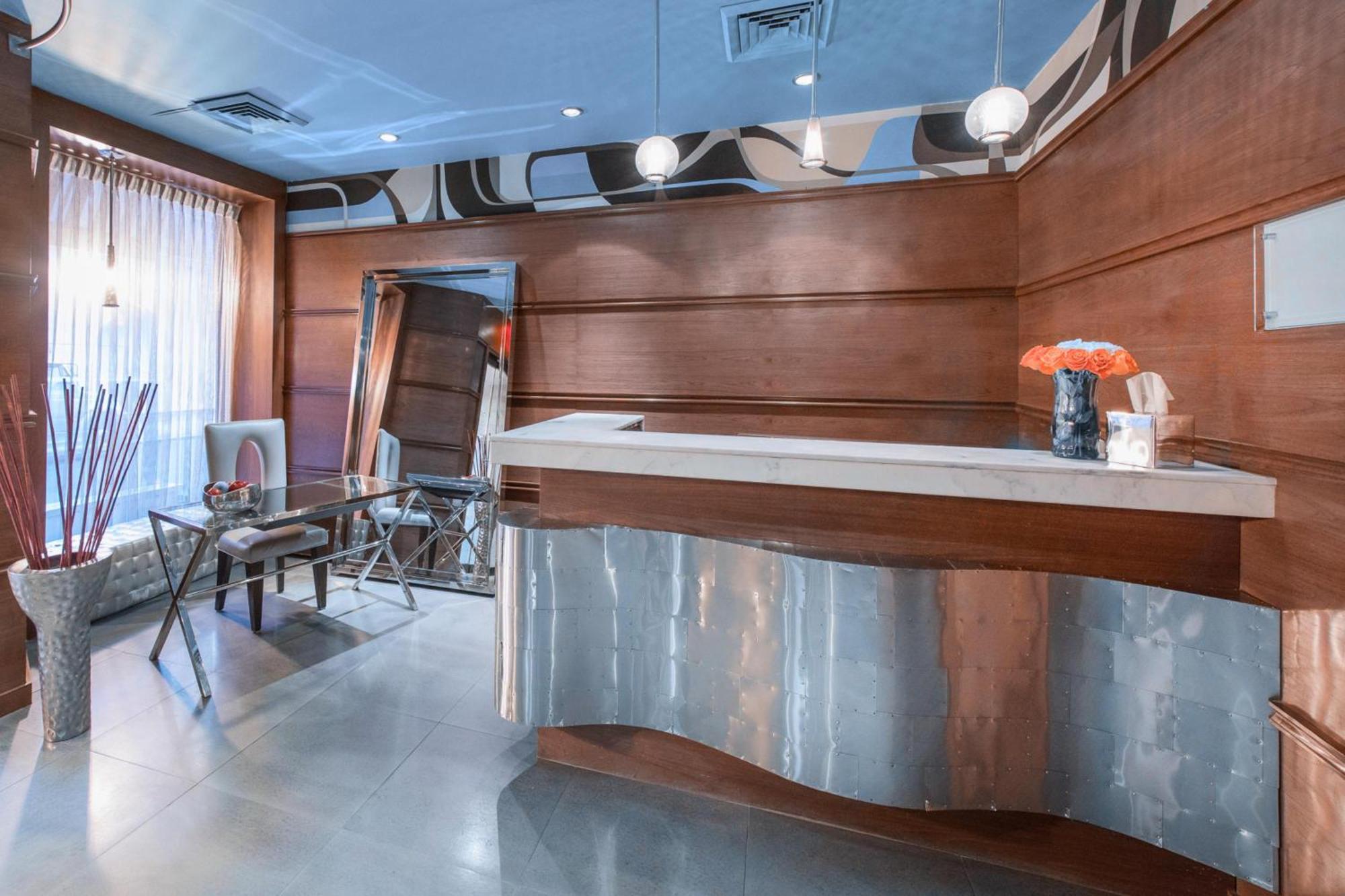 Moderne Hotel Нью-Йорк Экстерьер фото